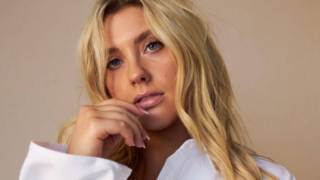 Ella Henderson – Brave