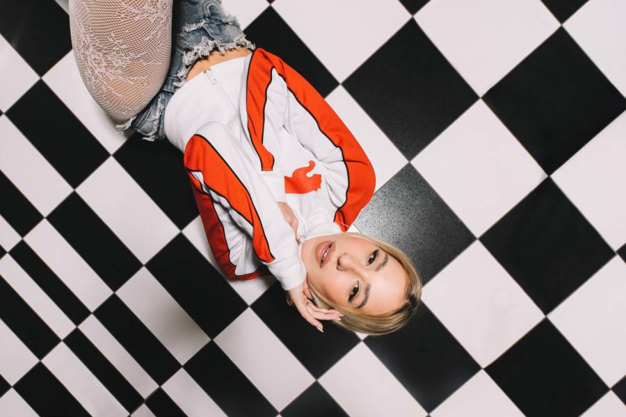 megjelent Solére legújabb nagylemeze, a III